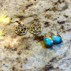 2 sterling silver earrings